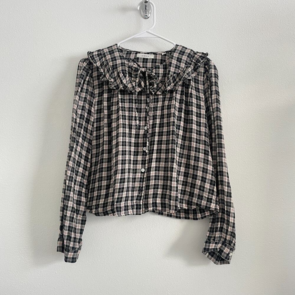 Doen Black and Cream Plaid Ruffled Collar Blouse